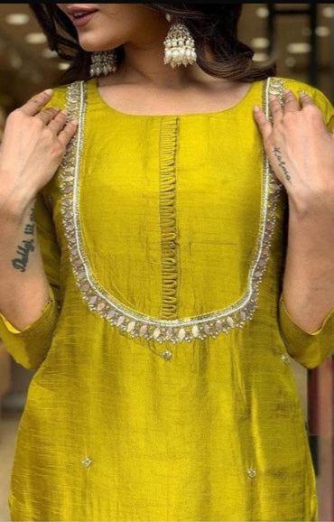 Chanderi Embroidered Ethnic Set - AZZLIAS WARDROBE