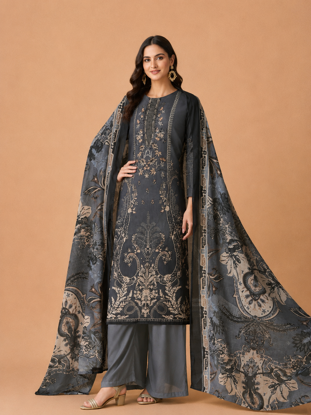 Naira Pakistani Suits